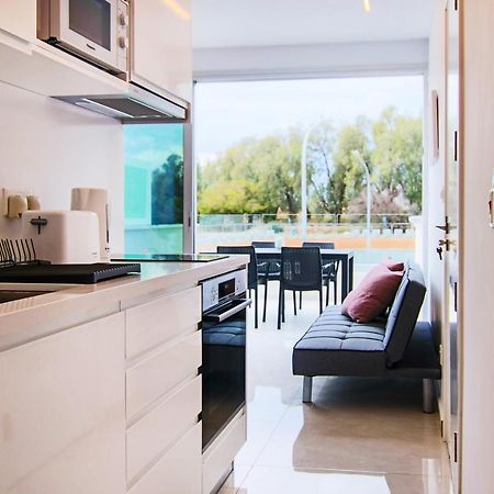 Апартаменты Phaedrus Living - Seaside Luxury Flat Harbour 103 Пафос Экстерьер фото